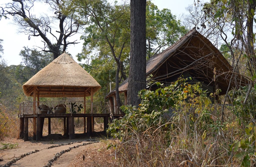 Bua River Lodge